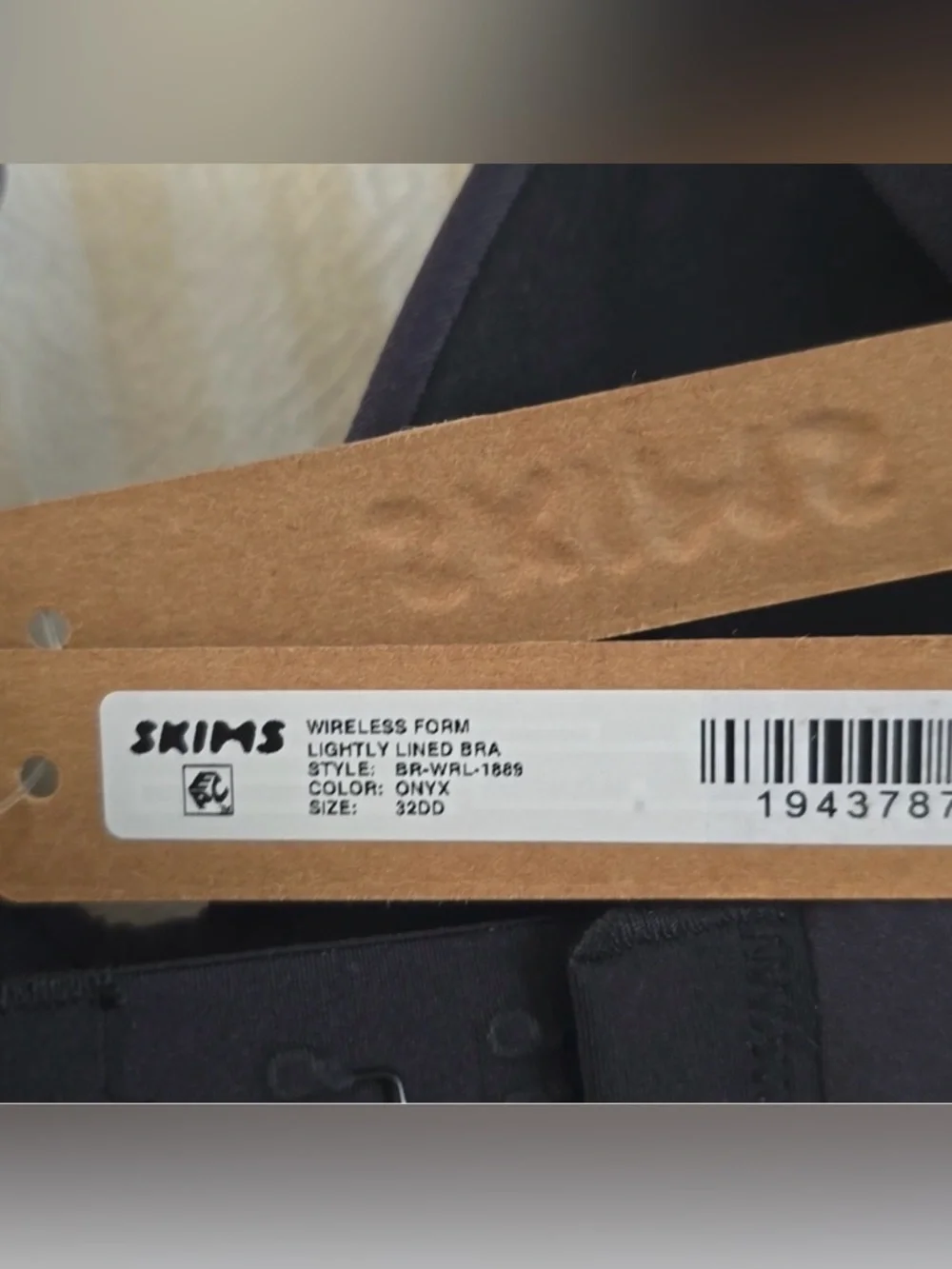 NWT SKIMS‎ Wireless Form Lightly Lined Bra Size:32E (32DD) Onyx
